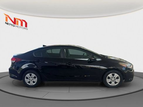 Used 2018 Kia Forte LX image 6