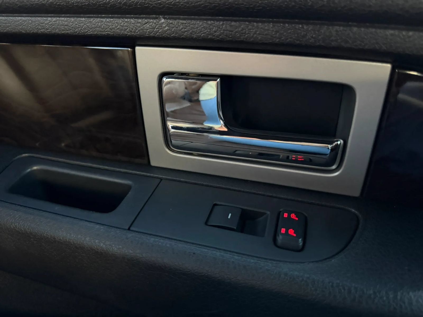 Used 2014 Ford F150 Platinum AWD/4WD image 64