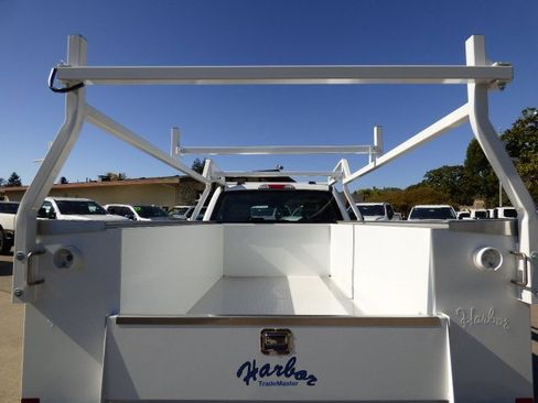 New 2026 Ford F250 XL w/ XL Chrome Package image 16