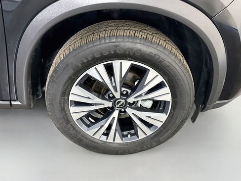 Used 2022 Nissan Rogue SV FWD image 32