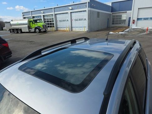 Used 2015 Subaru Forester 2.5i Limited w/ Popular Package #2 image 9