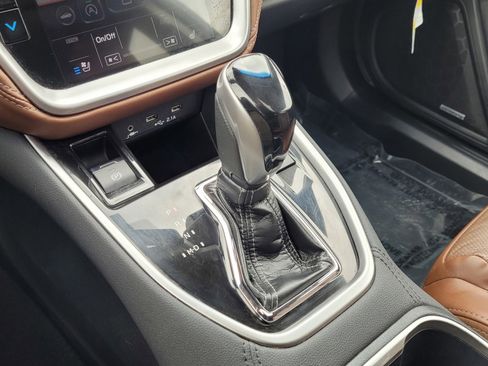 Used 2020 Subaru Outback Touring XT image 27