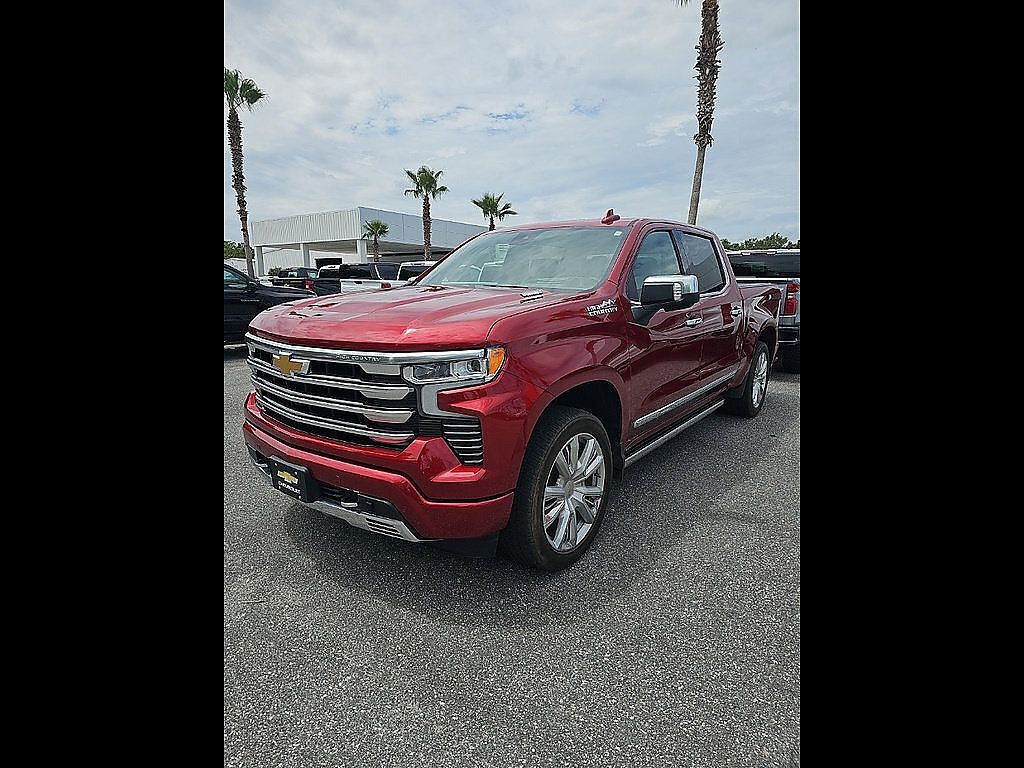 Certified 2025 Chevrolet Silverado 1500 High Country AWD/4WD image 95