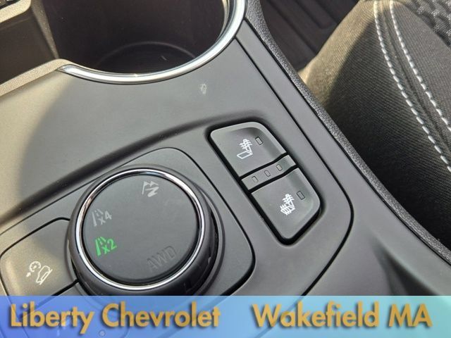 Used 2023 GMC Terrain SLE w/ Driver Convenience Package AWD/4WD image 13