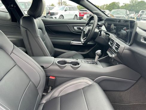 New 2025 Ford Mustang Premium image 26