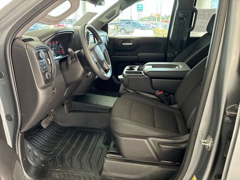 Used 2025 Chevrolet Silverado 1500 W/T w/ WT Value Package AWD/4WD image 21