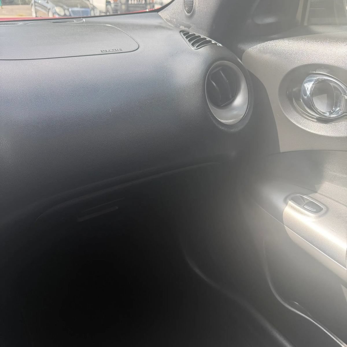 Used 2016 Nissan Juke SV FWD image 21
