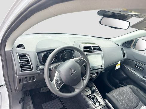 New 2026 Mitsubishi Outlander Sport ES AWD/4WD image 9
