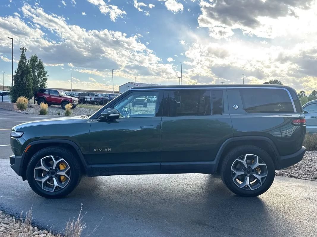 Used 2023 Rivian R1S Adventure Quad AWD/4WD image 18