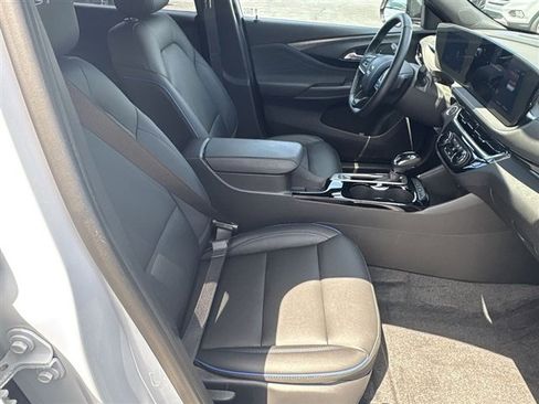 Used 2024 Buick Envista Sport Touring w/ Convenience I Package FWD image 26
