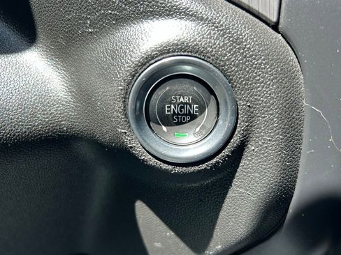 Used 2019 GMC Sierra 1500 Denali w/ Technology Package AWD/4WD image 27