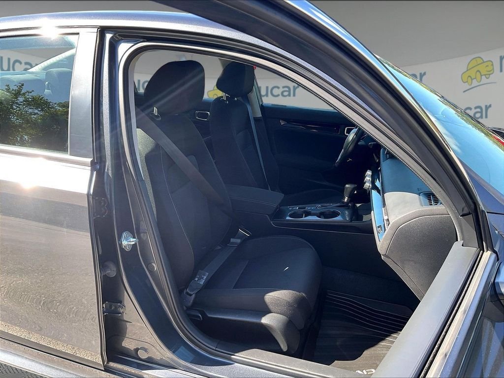 Used 2023 Honda Civic EX image 11