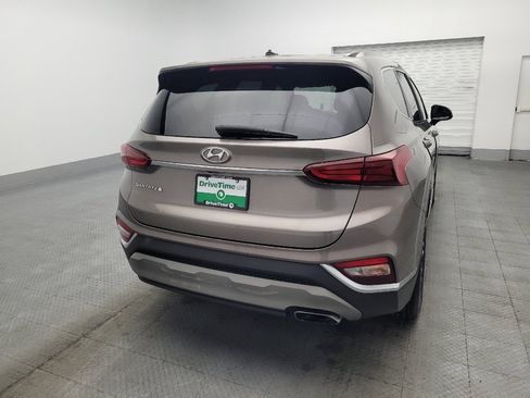 Used 2019 Hyundai Santa Fe SE image 7