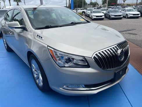 Used 2014 Buick LaCrosse Leather w/ Driver Confidence Package FWD image 2