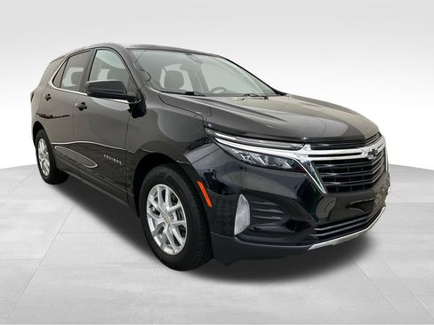 Used 2024 Chevrolet Equinox LT FWD image 8
