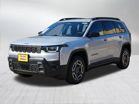 New 2026 Jeep Cherokee Laredo AWD/4WD image 4