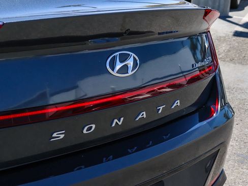 Used 2023 Hyundai Sonata Limited FWD image 12