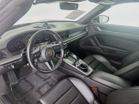 Certified 2024 Porsche 911 Carrera S image 4