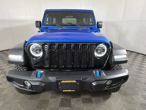 Used 2023 Jeep Wrangler Unlimited w/ Cold Weather Group AWD/4WD image 7