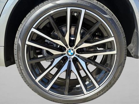 New 2026 BMW X5 xDrive40i w/ M Sport Package image 10