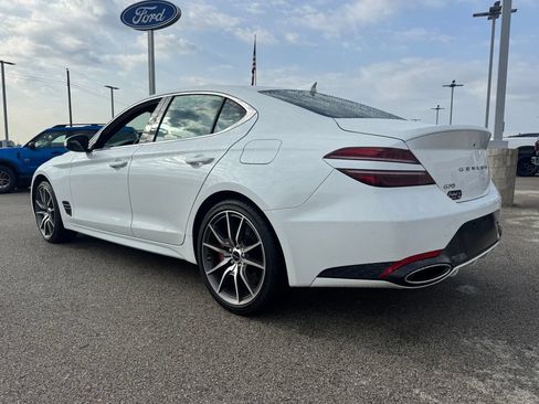 Used 2025 Genesis G70 2.5T RWD image 4