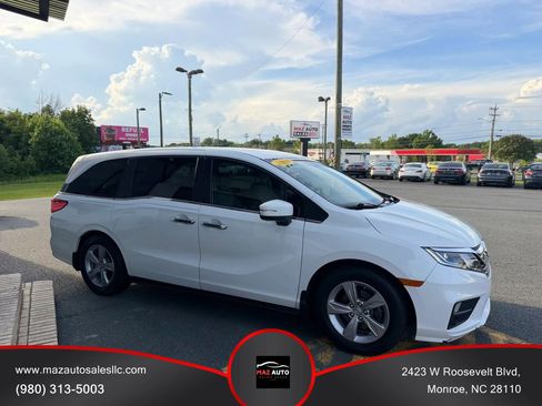 Used 2020 Honda Odyssey EX image 3