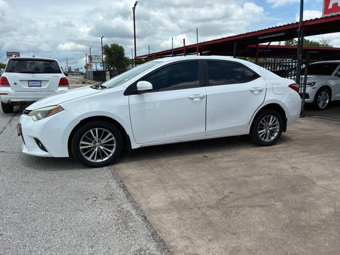 Used 2014 Toyota Corolla LE FWD image 5