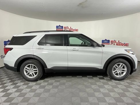 New 2027 Ford Explorer Active w/ Active Comfort Package RWD image 2