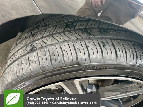 Used 2024 Honda Accord Sport image 27