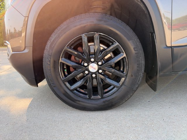Used 2019 GMC Acadia SLT FWD image 9