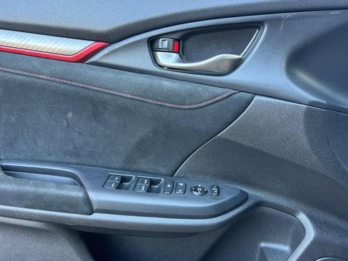 Used 2019 Honda Civic Type R image 15