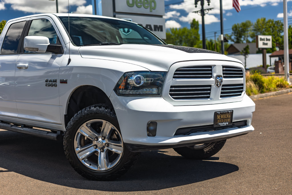 Used 2016 RAM 1500 Sport w/ Comfort Group AWD/4WD image 3