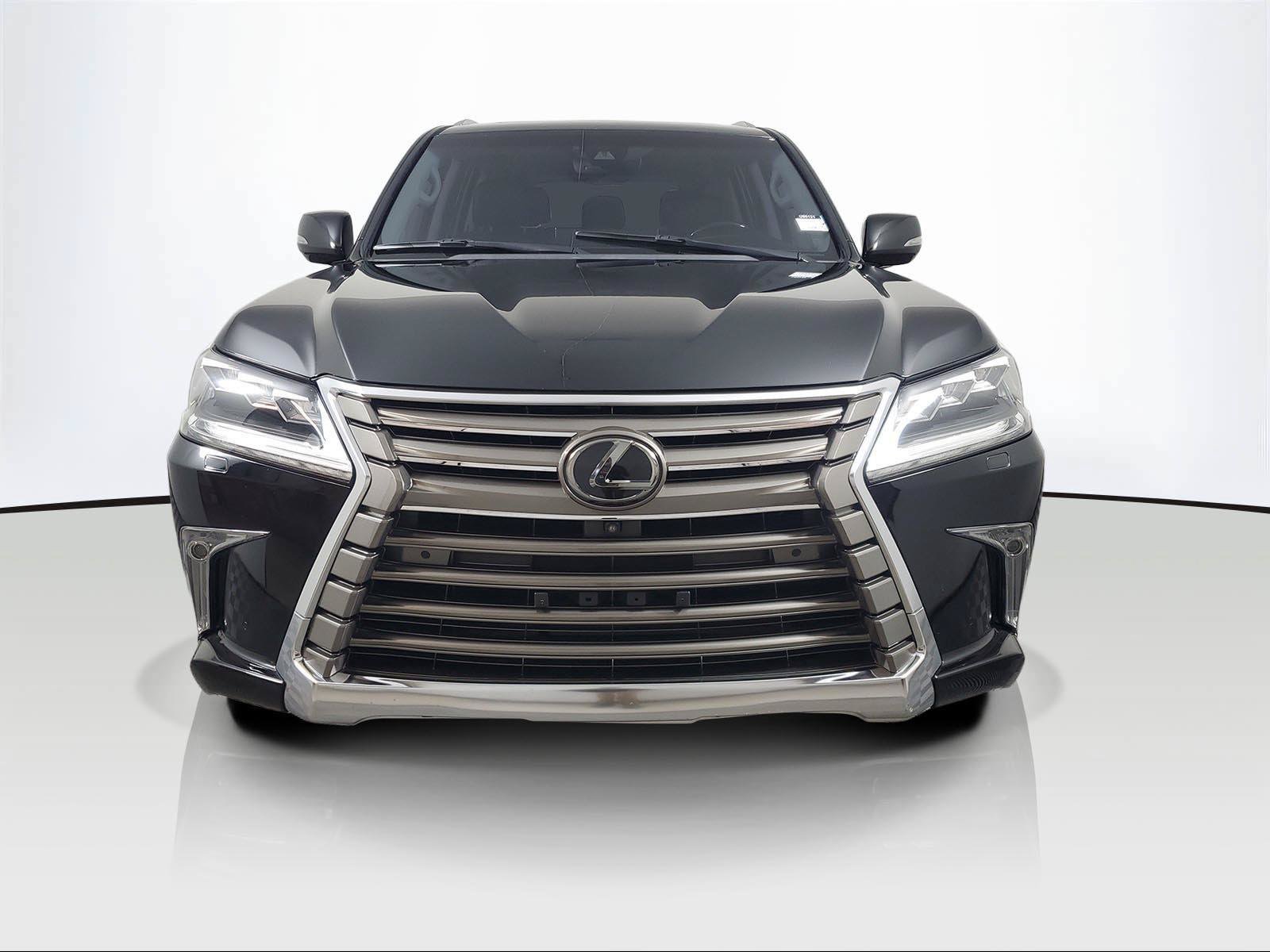 Used 2018 Lexus LX 570 4WD image 2