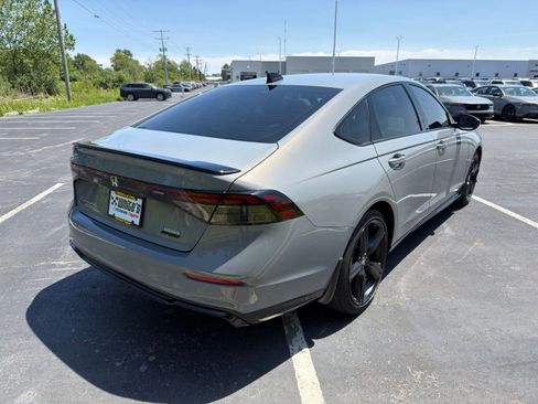 Used 2024 Honda Accord Sport image 6