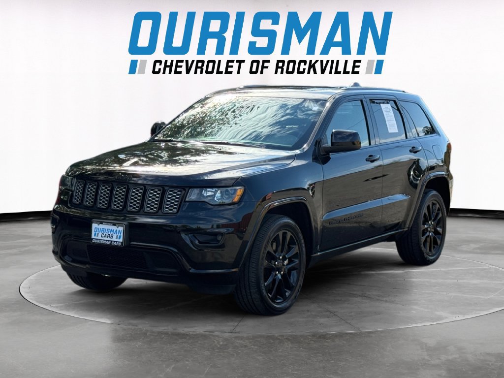 Used 2021 Jeep Grand Cherokee Laredo X AWD/4WD image 2