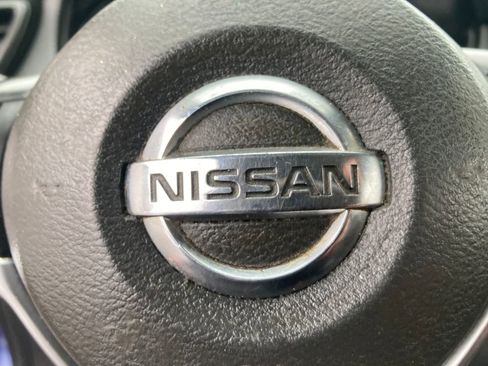 Used 2019 Nissan Rogue SV w/ Premium Package image 26