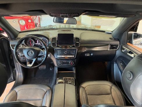 Used 2019 Mercedes-Benz GLS 450 4MATIC w/ Premium 1 Package image 18