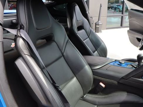 Used 2014 Chevrolet Corvette Stingray Coupe image 13