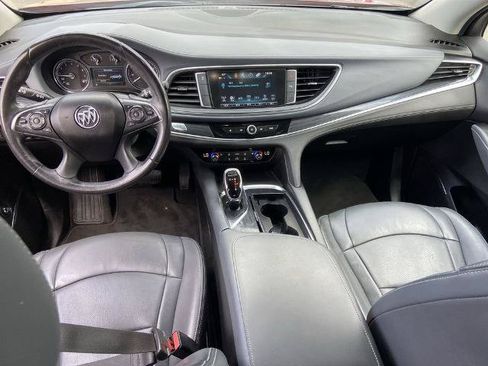 Used 2019 Buick Enclave Essence FWD image 16