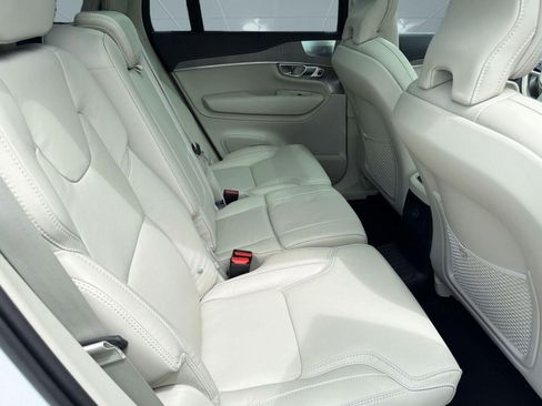 Certified 2023 Volvo XC90 T8 Ultimate w/ Lounge Package AWD/4WD image 29
