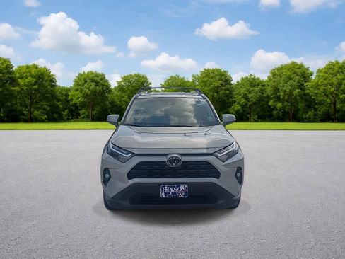 Used 2024 Toyota RAV4 XLE Premium image 2
