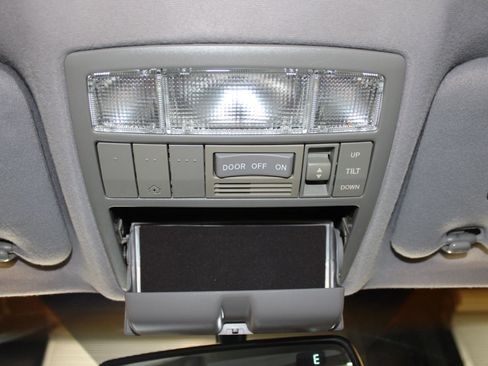Used 2008 Toyota Camry XLE FWD image 23