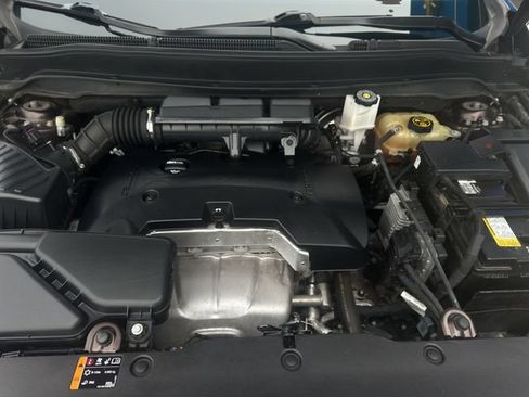Used 2020 Buick Envision Essence AWD/4WD image 22