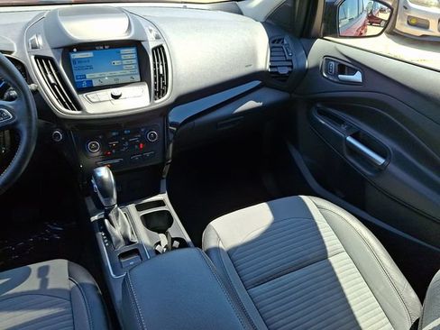 Used 2019 Ford Escape SE AWD/4WD image 16