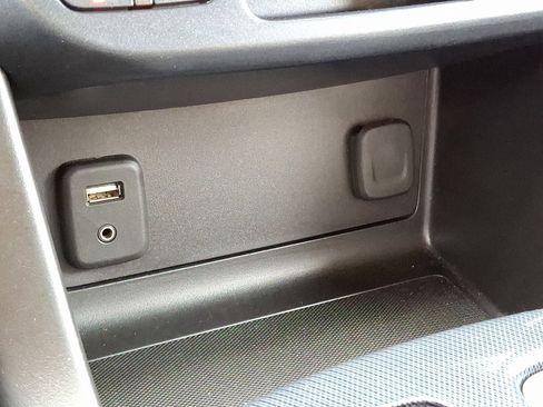 Used 2018 Chevrolet Colorado Z71 image 24