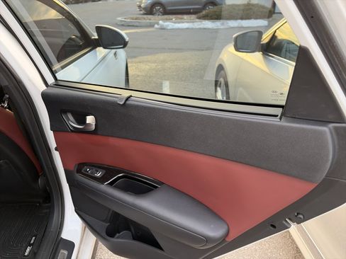 Used 2016 Kia Optima SX w/ Option Group 055 image 15