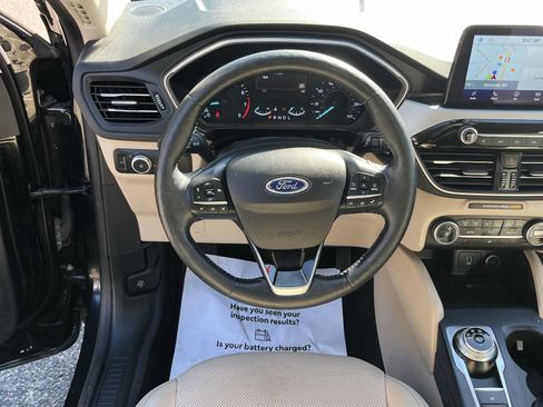 Used 2020 Ford Escape SEL AWD/4WD image 12