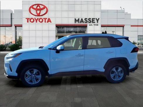 Used 2024 Toyota RAV4 XLE image 6