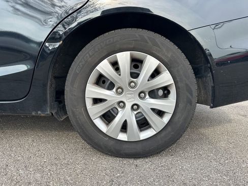 Used 2012 Honda Civic LX image 6