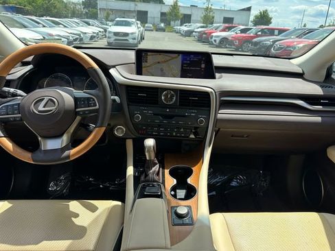 Used 2019 Lexus RX 350 FWD w/ Navigation Package image 16